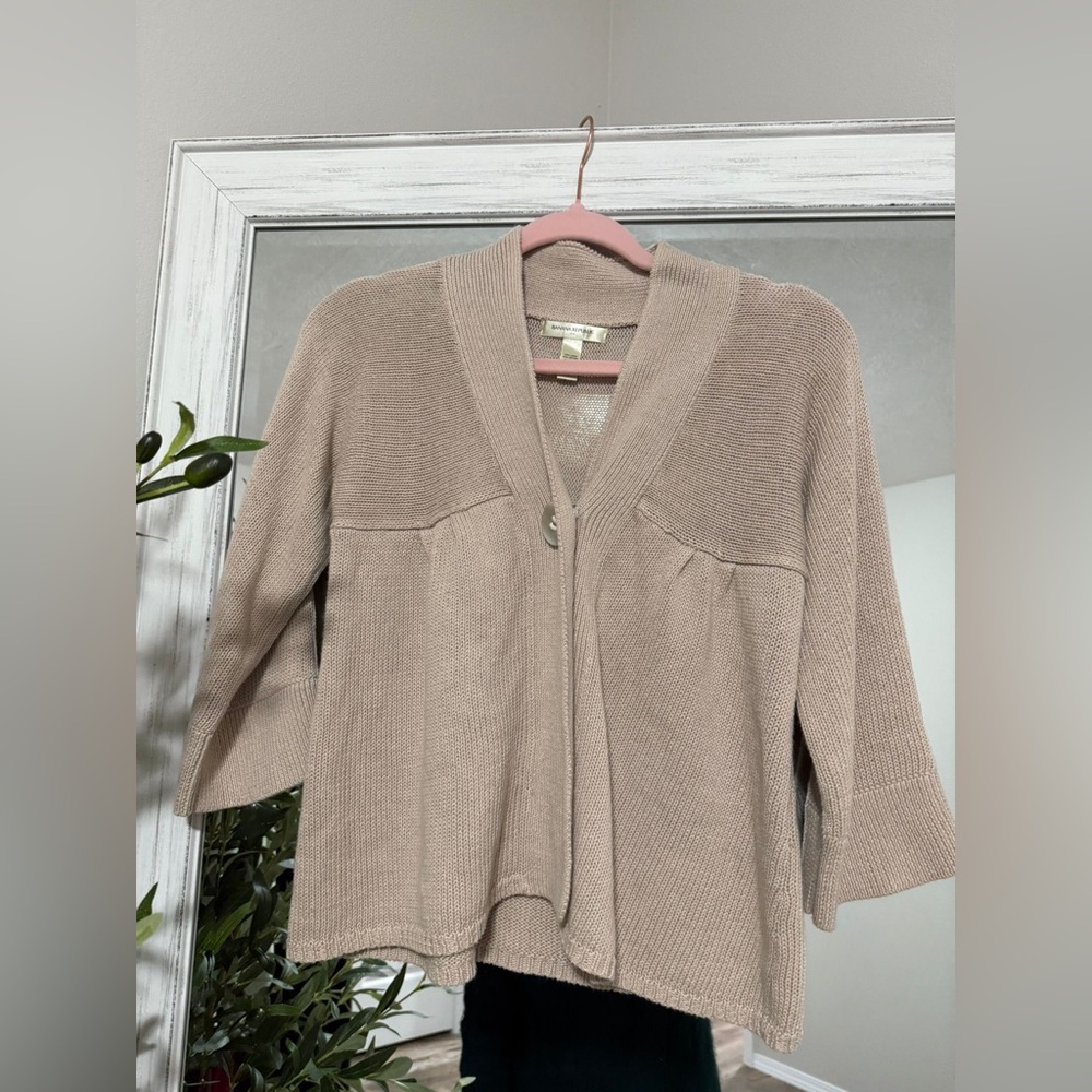 Super Adorable tan cardigan 🧸